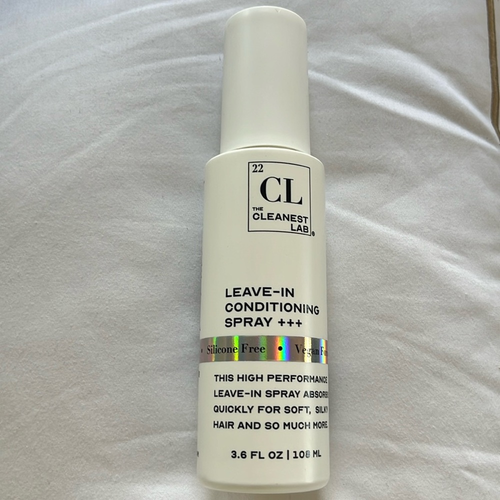 Cleanest Lab leave-in conditioning spray
